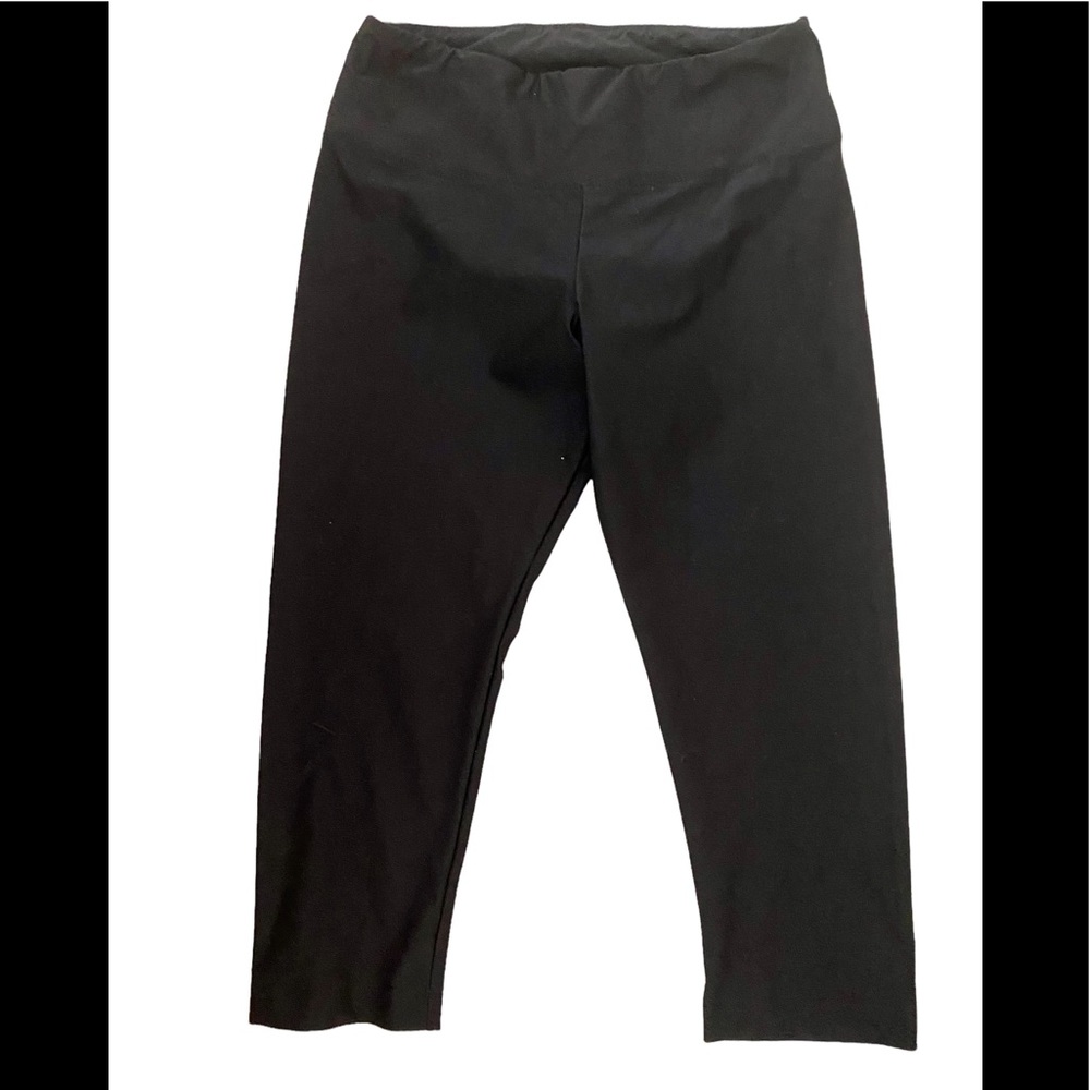 Bally Capri yoga pants